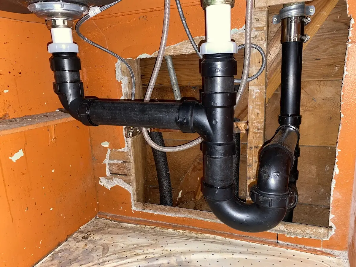 Professional Pipe Bursting equipment and tools on the job in Tuscaloosa